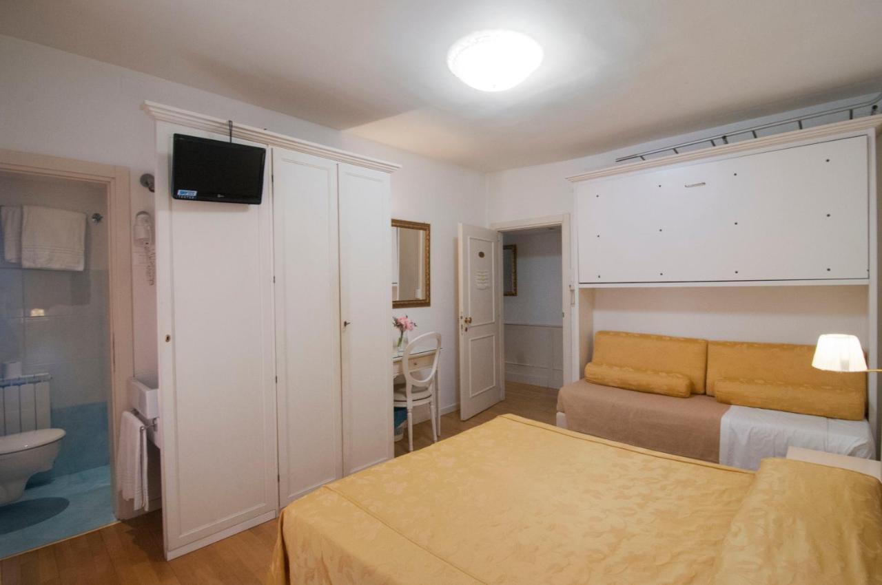 Albergo Ai Tolentini Венеция Экстерьер фото