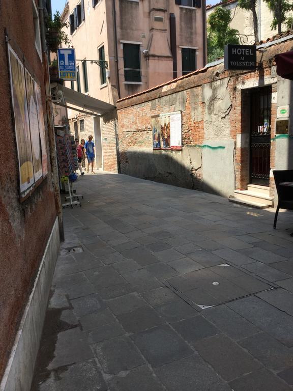 Albergo Ai Tolentini Венеция Экстерьер фото
